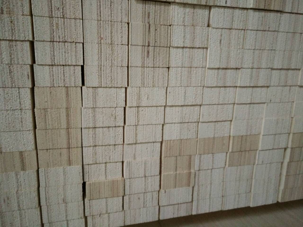 普實木業-普實木業有限公司- 成人內容合作夥伴- 私密服務